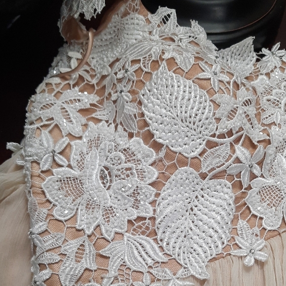 Jovani Floral Lace Chemise in Cream and White - Picture 10 of 12